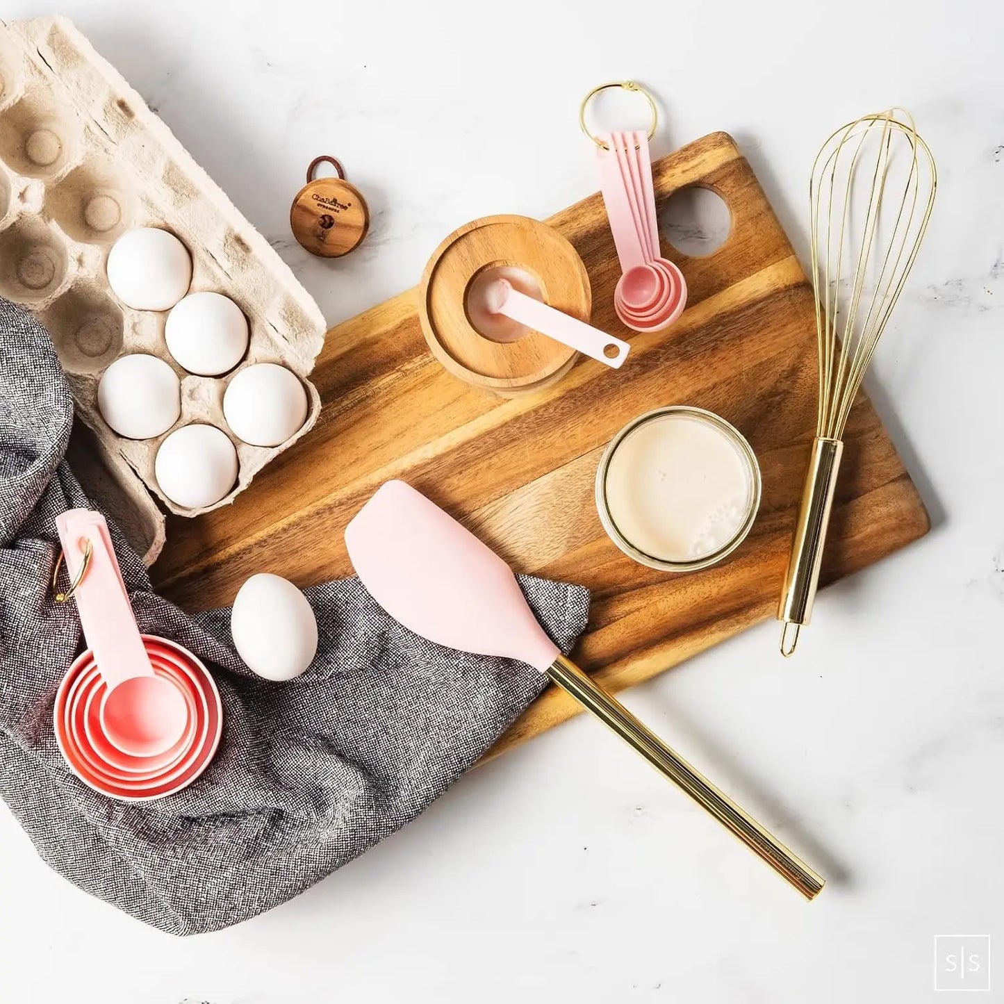 Kitchen Utensils Set -17 PC Pink Silicone & Gold Cooking Utensils.