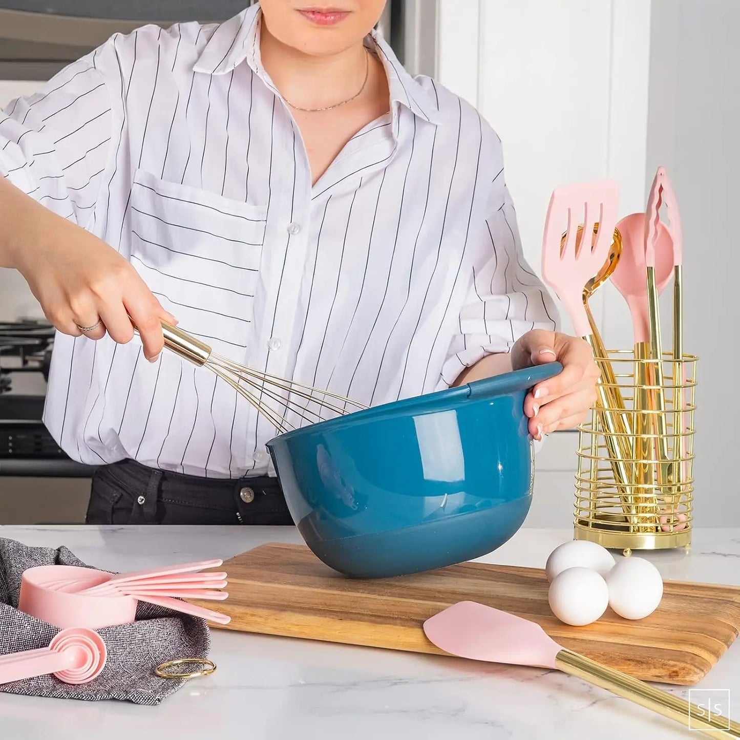 Kitchen Utensils Set -17 PC Pink Silicone & Gold Cooking Utensils.